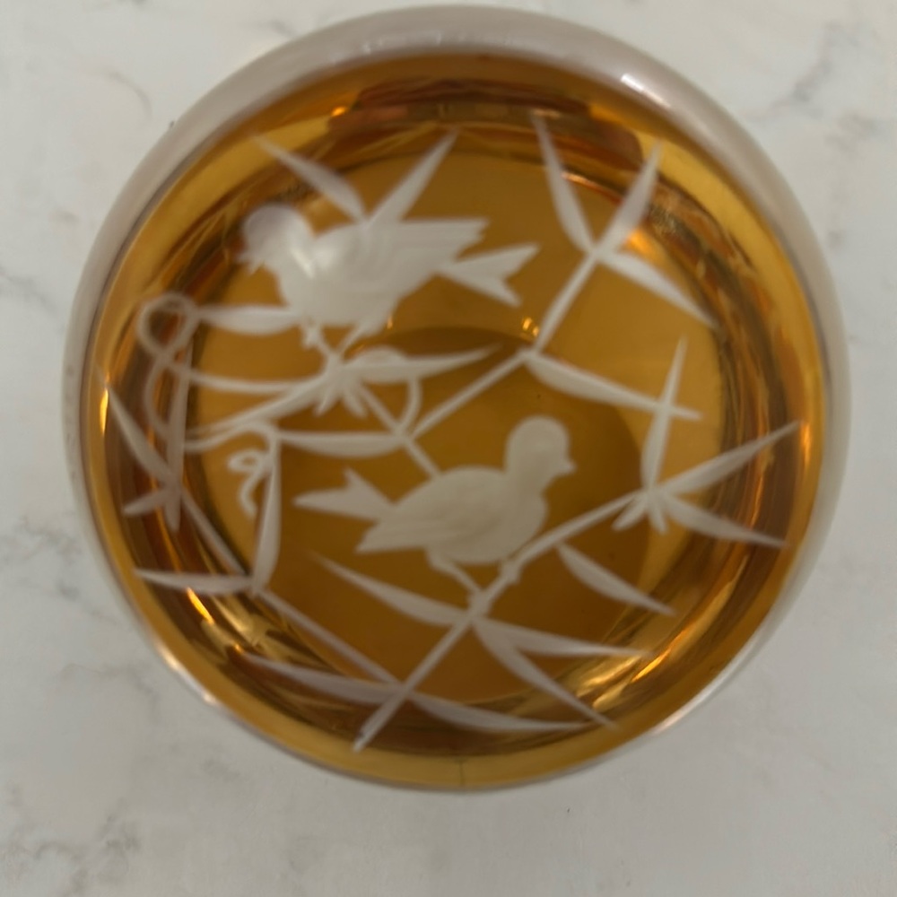 Artel paper weight